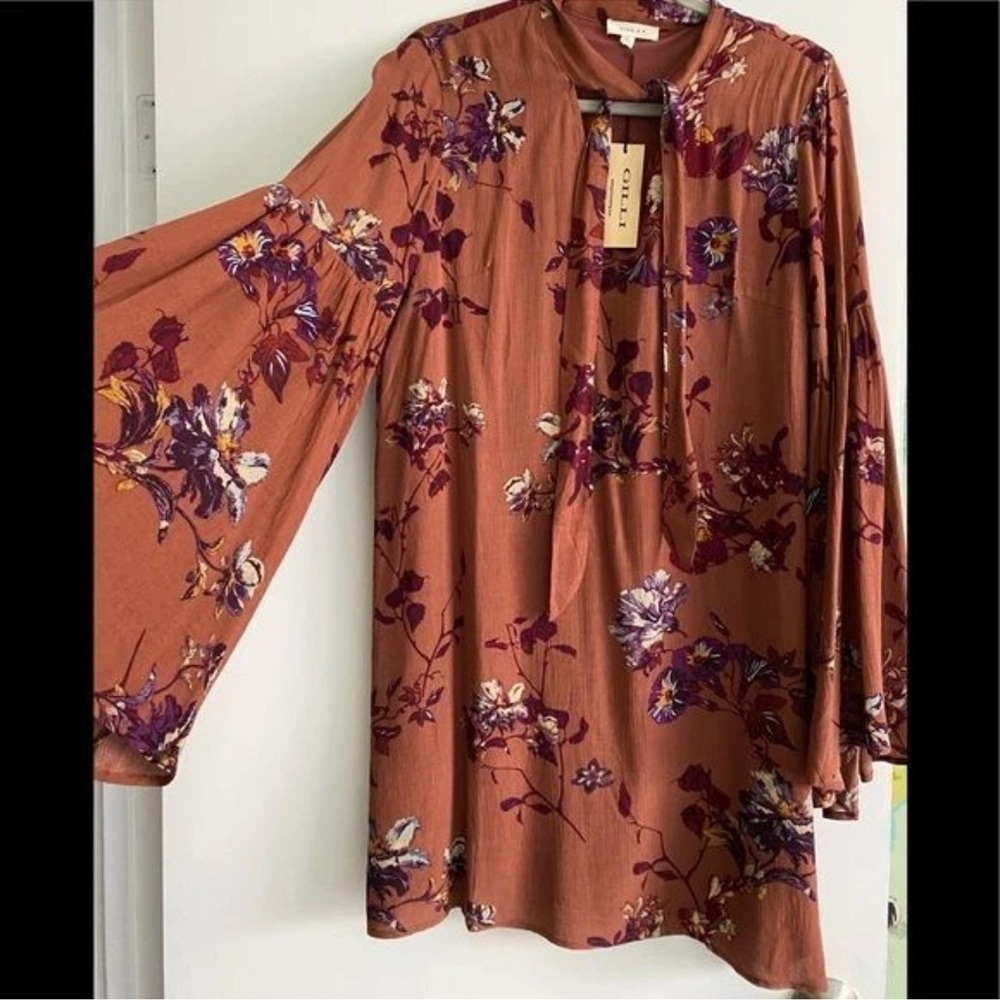 Gilli clothing Floral Tie-Neck Dress size large NWT